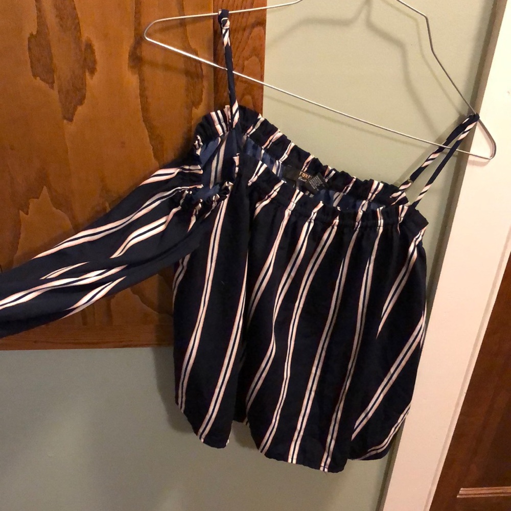 Off the shoulder dress shirt